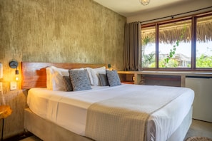 Master | Bộ đồ giường cao cấp, minibar, két bảo mật tại phòng 