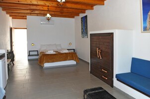 Caja fuerte, wifi gratis, ropa de cama