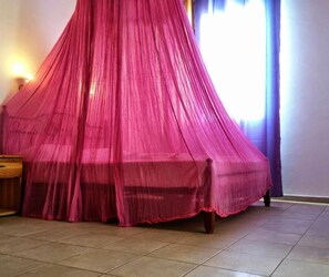 1 chambre, coffres-forts dans les chambres, Wi-Fi gratuit, draps fournis