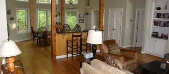 大きくて豪華なExec 5BR House