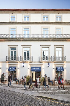 Façana frontal de l'allotjament