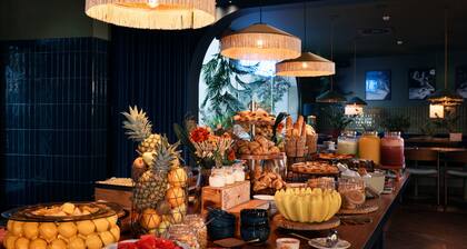 Chic & Basic Gravity