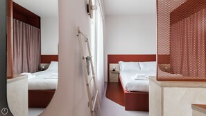 ์ํํธ (2 Bedrooms) | ๋ด๋ถ
