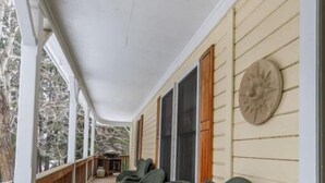 Porch - Huckleberry House (Cle Elum)
