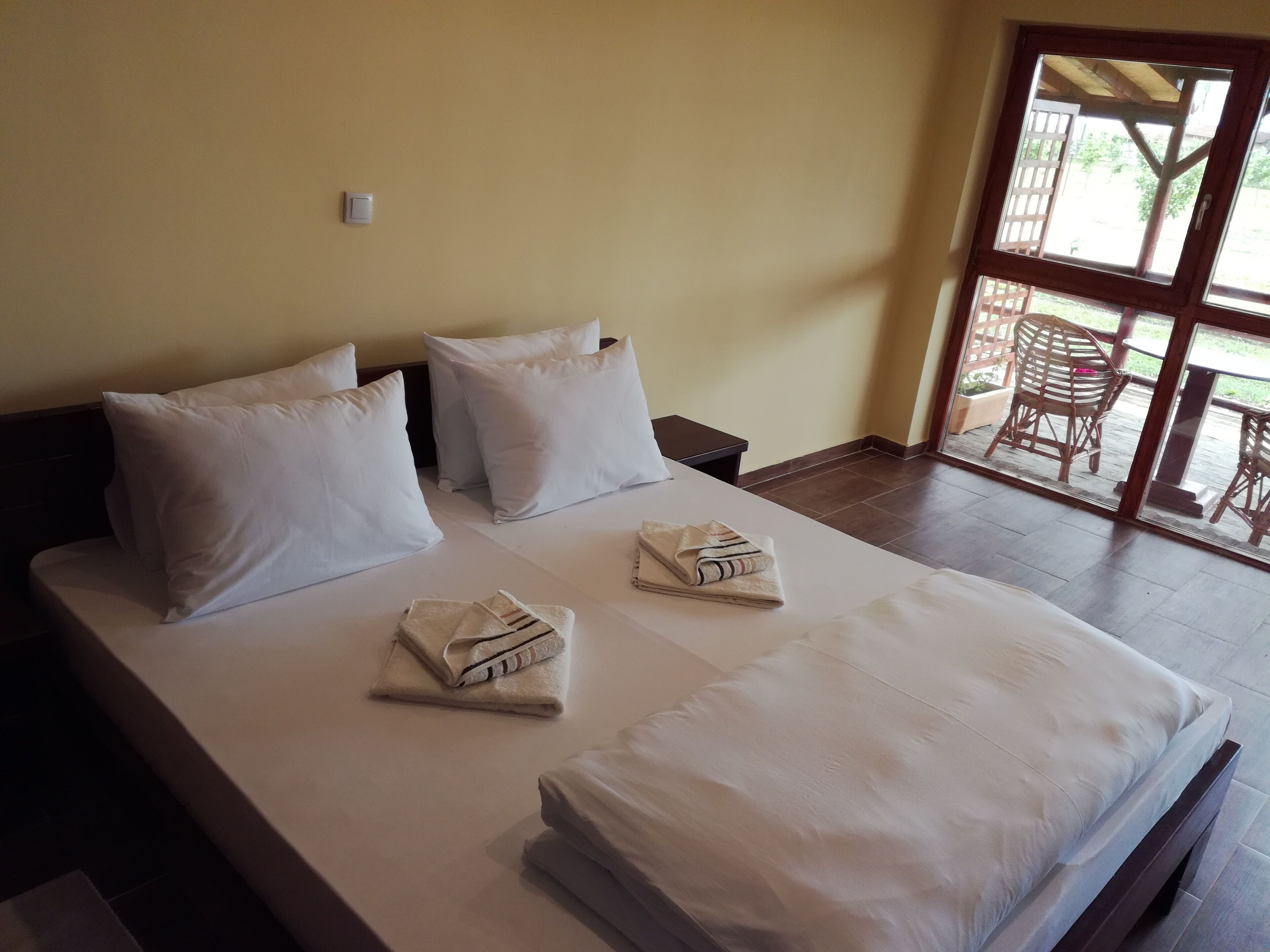 Luxury-Doppel- oder -Zweibettzimmer, Gartenblick | Hochwertige Bettwaren, Pillowtop-Betten, individuell eingerichtet