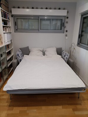 4 chambres, bureau, fer et planche à repasser, Wi-Fi gratuit