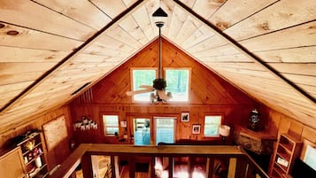 Smart TV, fireplace, DVD player