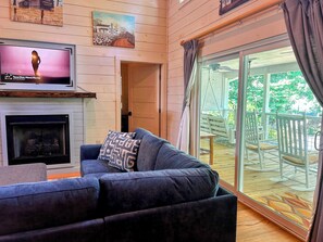 Smart TV, fireplace, DVD player, ping pong