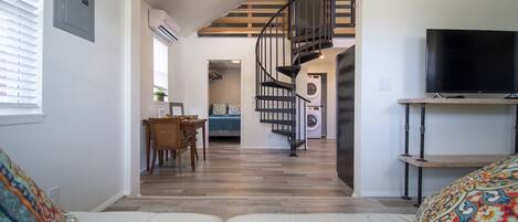 2 dormitoris, planxa i posts de planxar, wifi gratuïta i roba de llit