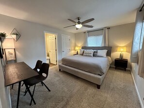 2 chambres, bureau, fer et planche à repasser, Wi-Fi gratuit