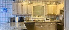 Fridge, microwave, oven, stovetop - Enjoy your summer at the beach. Private pool and just steps away from the ocean. (Ocean Isle Beach)