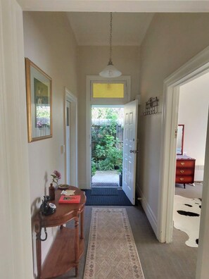 Interior - Machiya  Cottage Charm   (Bonbeach)