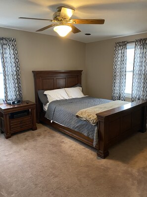 3 chambres, lit parapluie, Wi-Fi, draps fournis