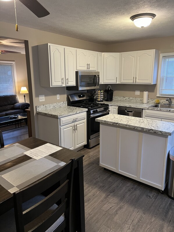 Fridge, microwave, oven, stovetop - Relax close to the lakefront! Three bedroom Avon Lake retreat just steps away. (AVON LAKE)