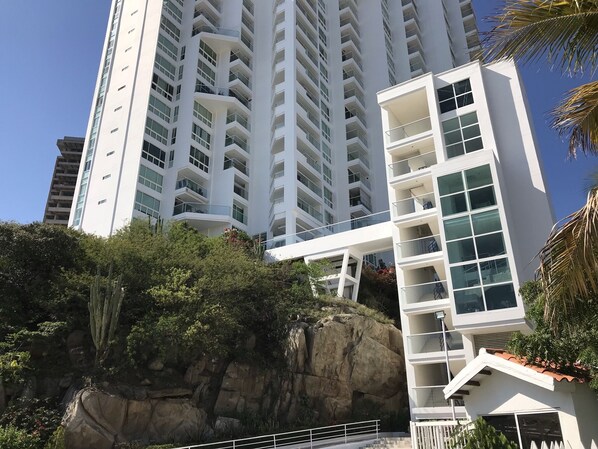 Exterior - Areia. Architectonic design. (Santa Marta)