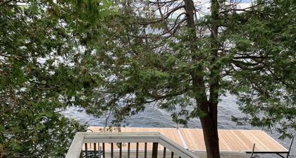“Escape the city, embrace the serenity" Spring, summer and Fall Getaway !!!