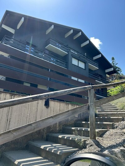 2 bedroom apartment in a Chalet residence