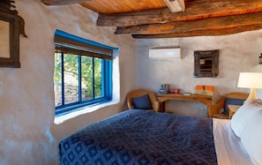 1 chambre, accès au Wi-Fi (inclus), literie fournie