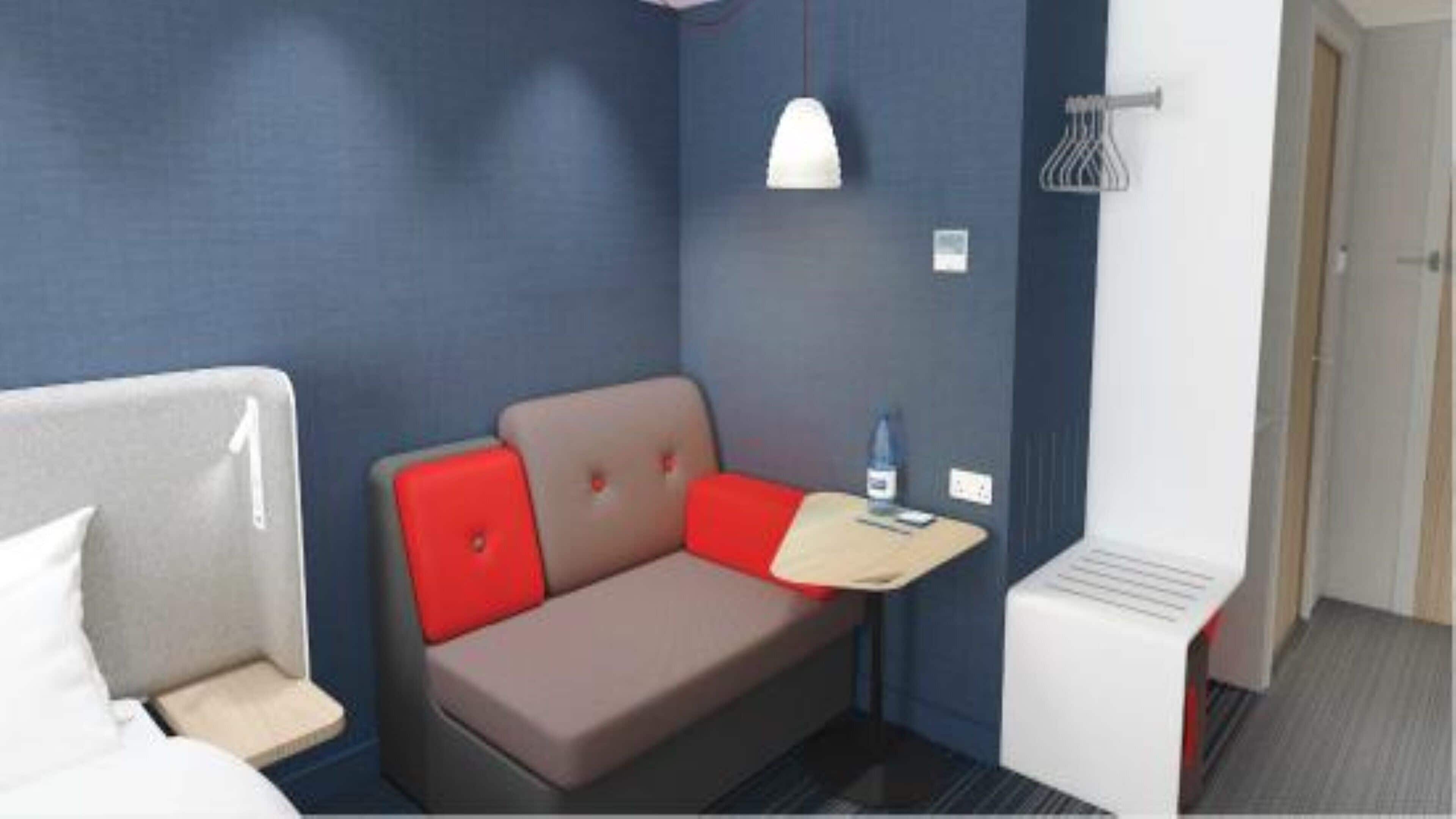 premium bedding, in-room safe, desk, laptop workspace