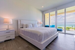 3 chambres, fer et planche à repasser, accès au Wi-Fi (inclus)