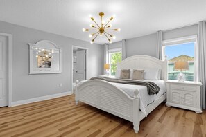 5 habitaciones, tabla de planchar con plancha, wifi y ropa de cama 