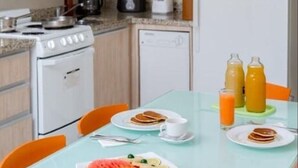 Fridge, microwave, oven, dishwasher - SUITE - 2 Bedrooms, 2 Bathrooms   - Full Kitchen and bath. Low level. -UNIT 10 (Pampatar)