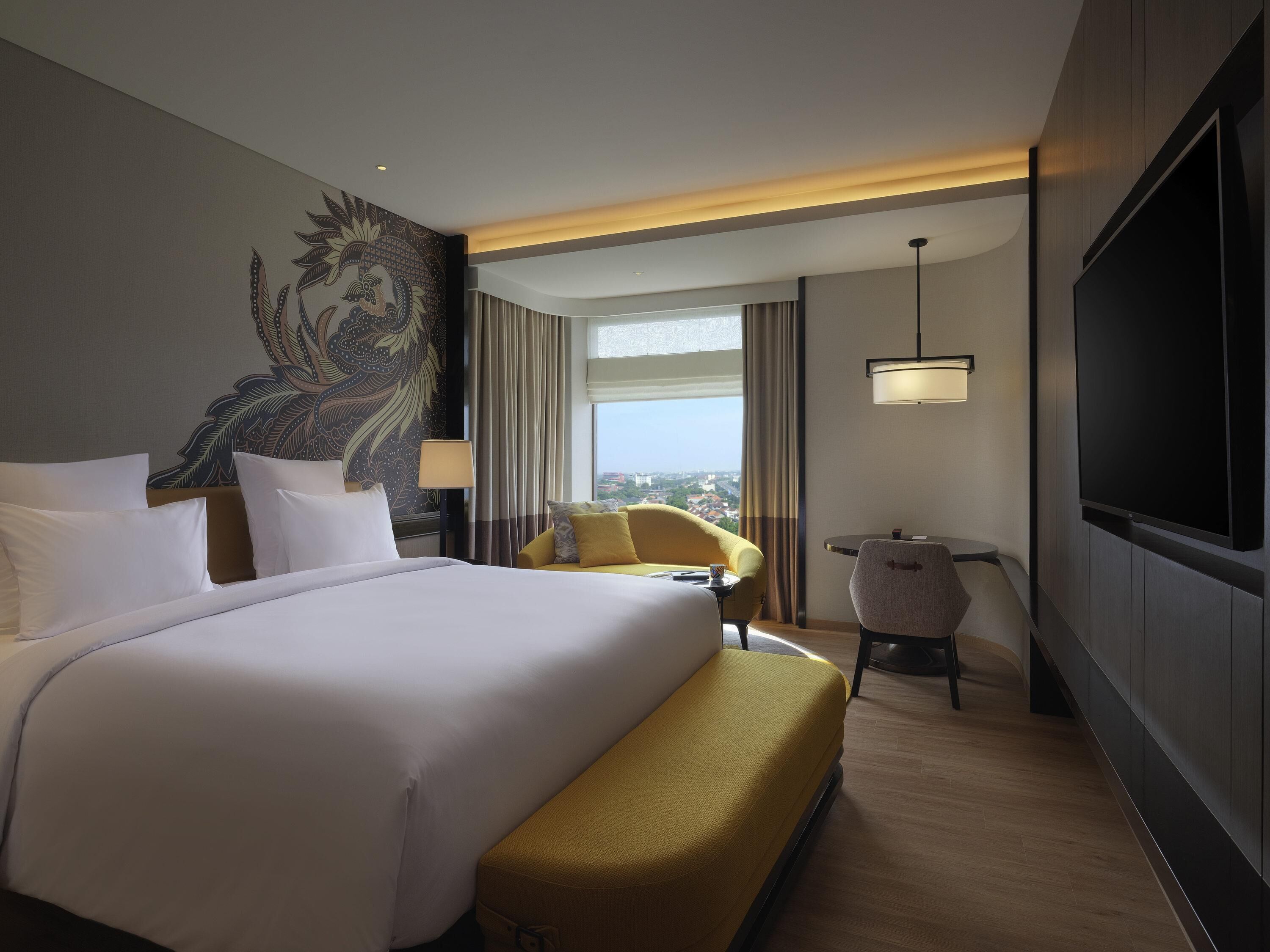 Hochwertige Bettwaren, Minibar, Zimmersafe, Schreibtisch