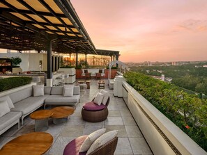 Bar (on property) - Pullman Bandung Grand Central (Bandung)