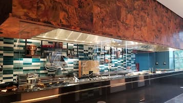 Daily buffet breakfast (IDR 250000 per person)