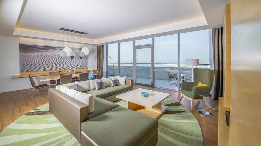 Rotana Corniche