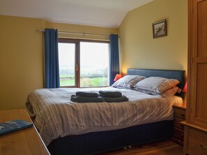 2 habitaciones, wifi gratis y ropa de cama 