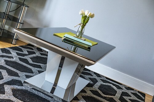 Pullman House Serviced Apartments