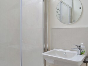 Towels - 2 bedroom accommodation in Dockray, near Ullswater (Dockray, near Ullswater)