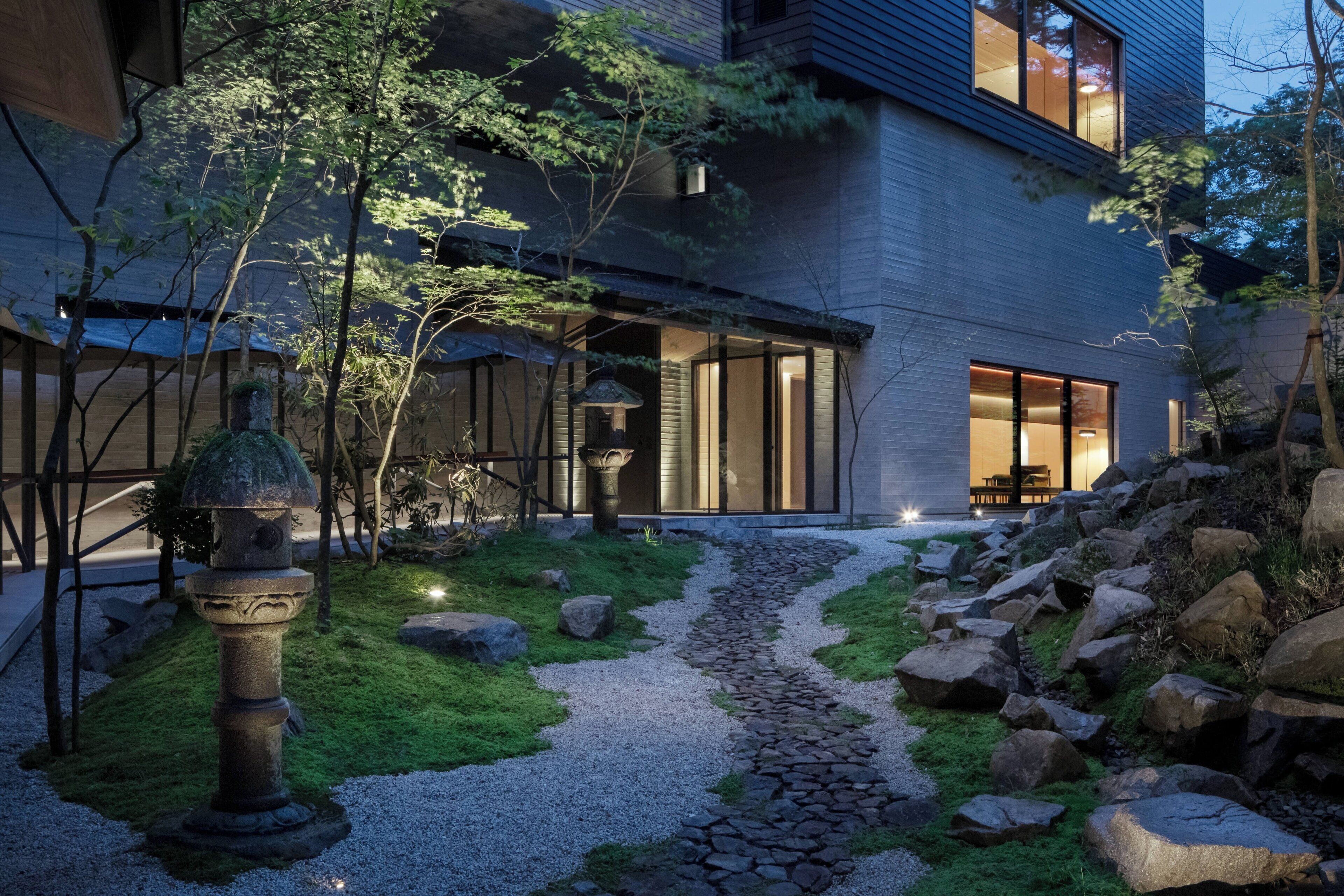 Espace de soins pour les couples, sauna, bain à remous