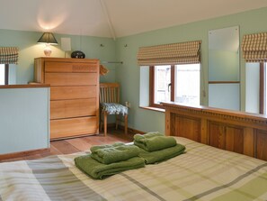 1 bedroom, WiFi (free), bed sheets