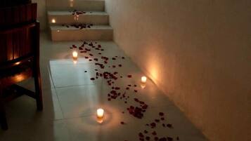 Habitación cuádruple Deluxe | Tina de hidromasaje privada