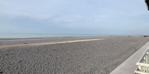 En la playa