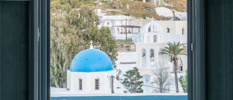 Suite, piscine privée | Vue de la chambre