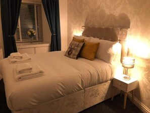 2 dormitorios, tabla de planchar con plancha, wifi