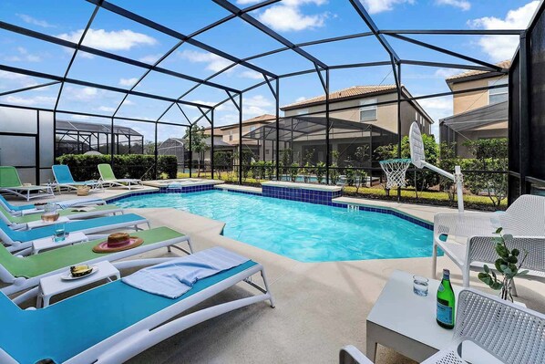 Outdoor pool, a heated pool