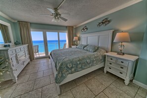 2 soverom, strykejern/-brett, wi-fi (inkludert) og sengetøy