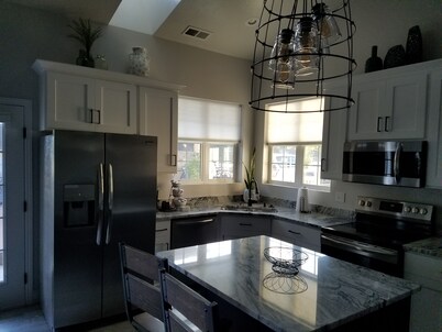 45 minutes from Moab, located in Green River Utah  R guest house