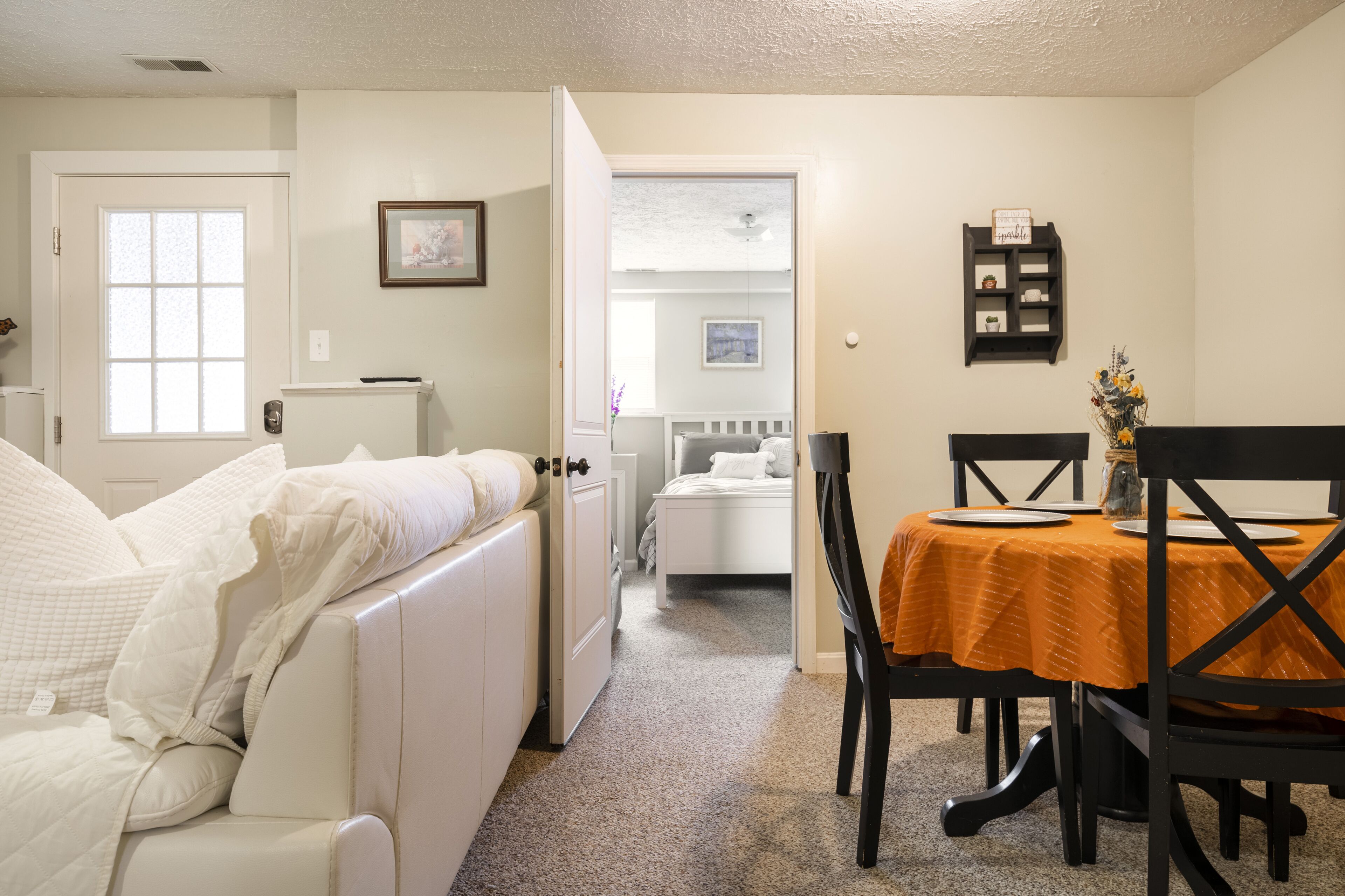 1 Schlafzimmer, Schreibtisch, Reisekinderbett, kostenloses WLAN