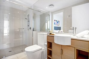 Apartment | Bathroom | Shower, free toiletries, hair dryer, towels - Avani Broadbeach Private 2 Bedroom (Broadbeach)