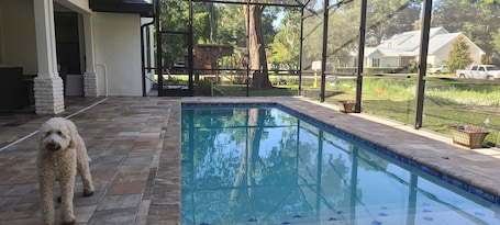 Outdoor pool. The Oak View Place..