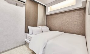 Habitación estándar doble (Friday,Saturday,Sunday- Check-in 8pm) | Ropa de cama