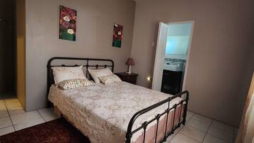 3 chambres, fer et planche Ă repasser, Wi-Fi gratuit, draps fournis