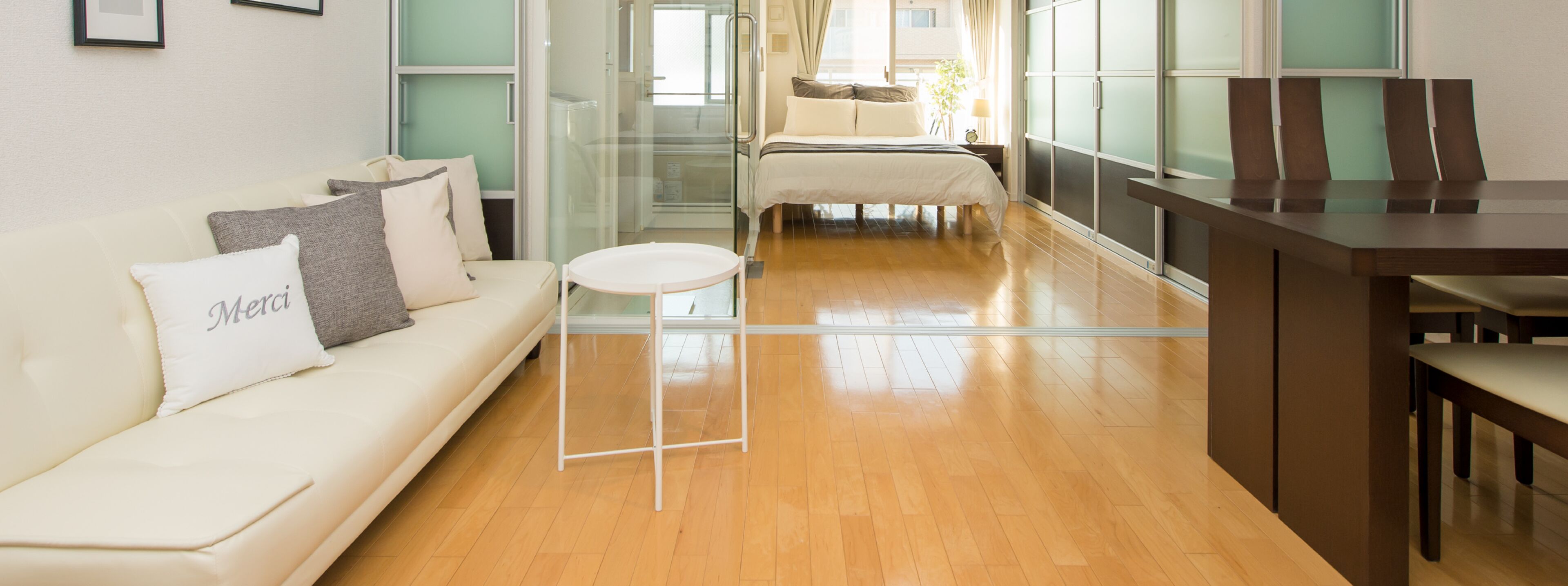 Apartemen Mewah | Area keluarga | TV layar datar dan layanan streaming