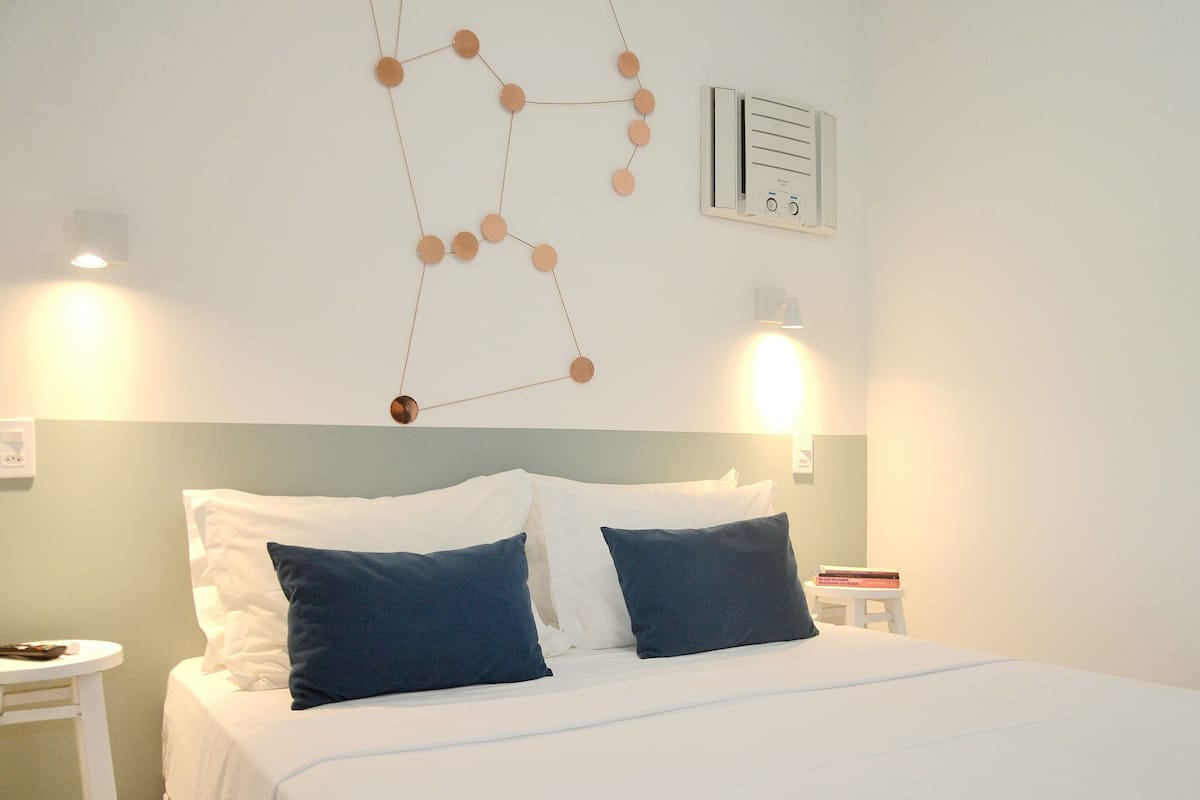 Standard Suite, 1 Queen Bed (6) | 1 bedroom, individually decorated, iron/ironing board, bed sheets