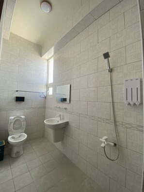 舒適開放式套房, 男女混合宿舍, 非吸煙房, 廚房 | 浴室 | 淋浴設備、吹風機、拖鞋、毛巾